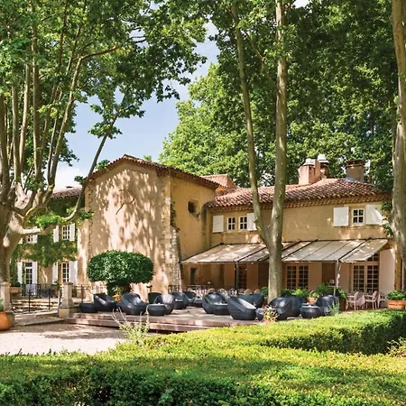 Moulin De Vernegues & 4*